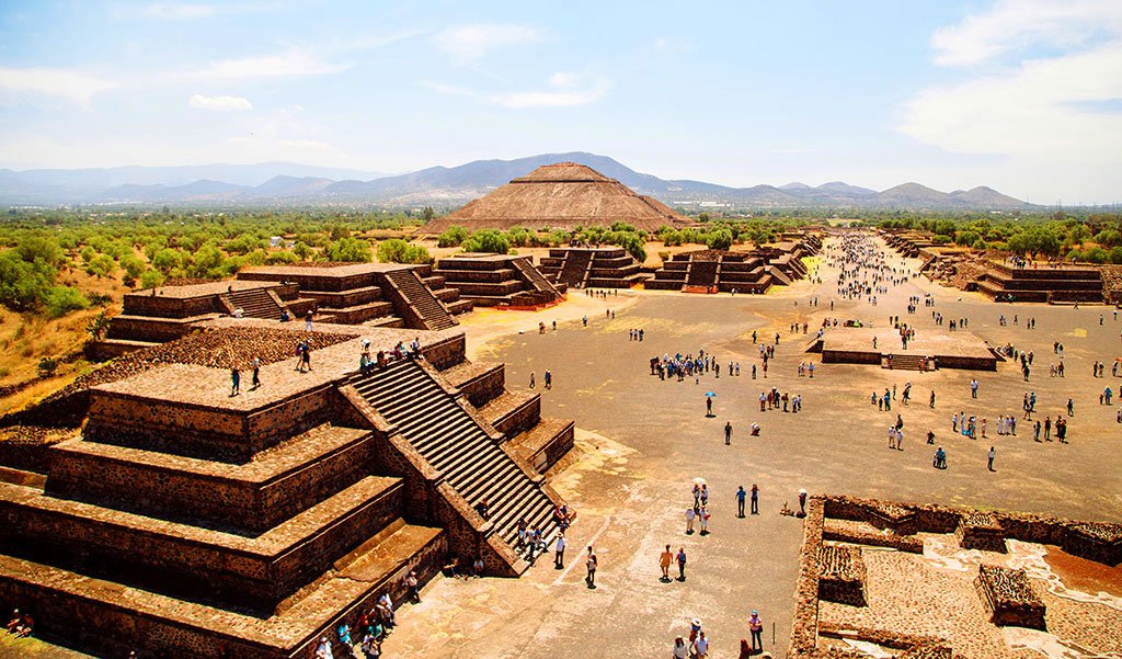Teotihuacan Tour